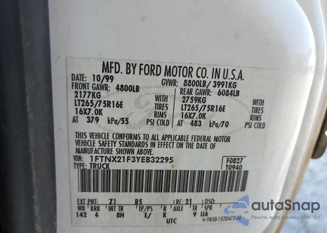 2000 Ford F250 Super Duty из США, поврежденный, VIN 1FTNX21F3YEB32295